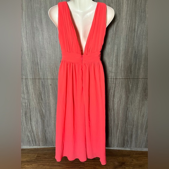 Lulu’s midi dress 👗 - Picture 7 of 15